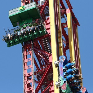 Six Flags Magic Mountain Drop of Doom